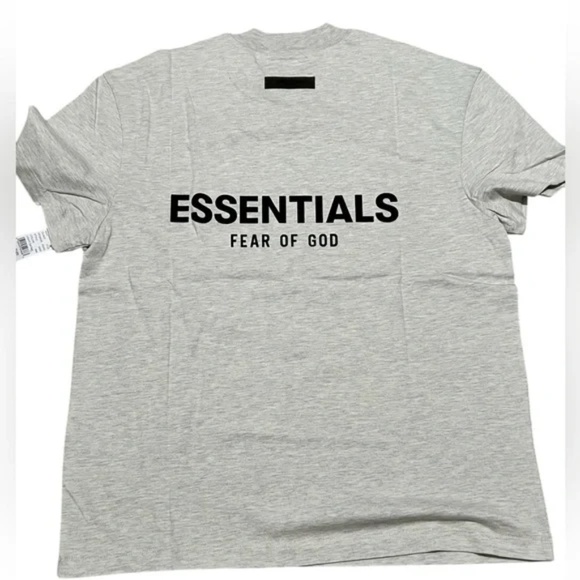 New Essentials Fear of God light oatmeal light gray short sleeve Men XL - Picture 2 of 6